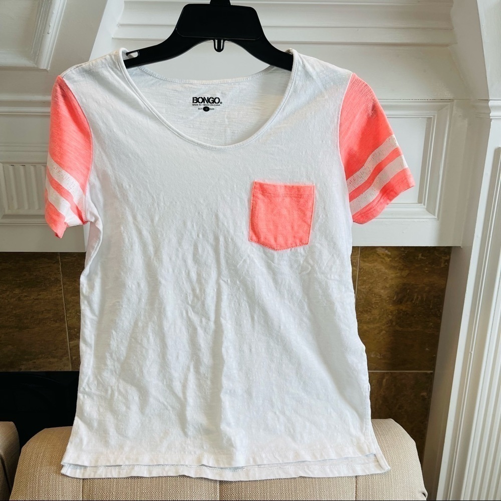 AM: Bongo Color-block White T-Shirt Sz M